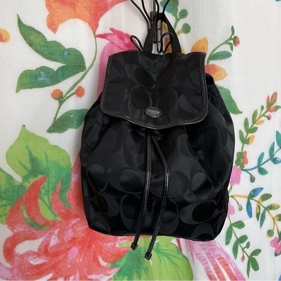 Coach Bags Coach Getaway Signature Backpack Poshmark